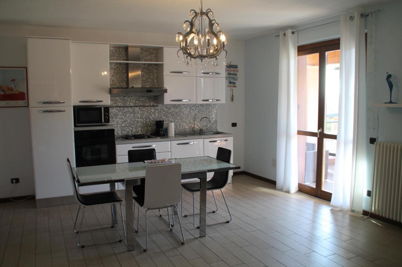 פסקיארה דל גארדה Casa Vacanze Da Riki Appartamento 2 מראה חיצוני תמונה